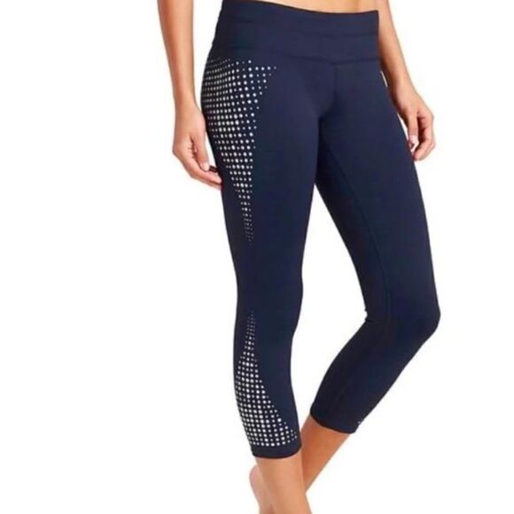 ATHLETA Gel Sonar Dot Capri Leggings Navy Blue and White Size Small - Picture 1 of 7